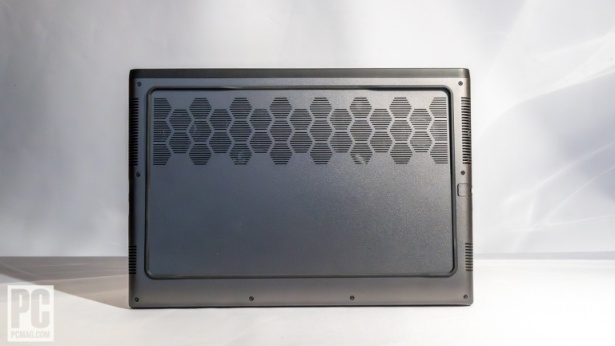 CES 2024 Hands-On: لپ تاپ گیمینگ 16 اینچی Alienware m16 R2 با پردازنده های Intel Core Ultra فشرده می شود.